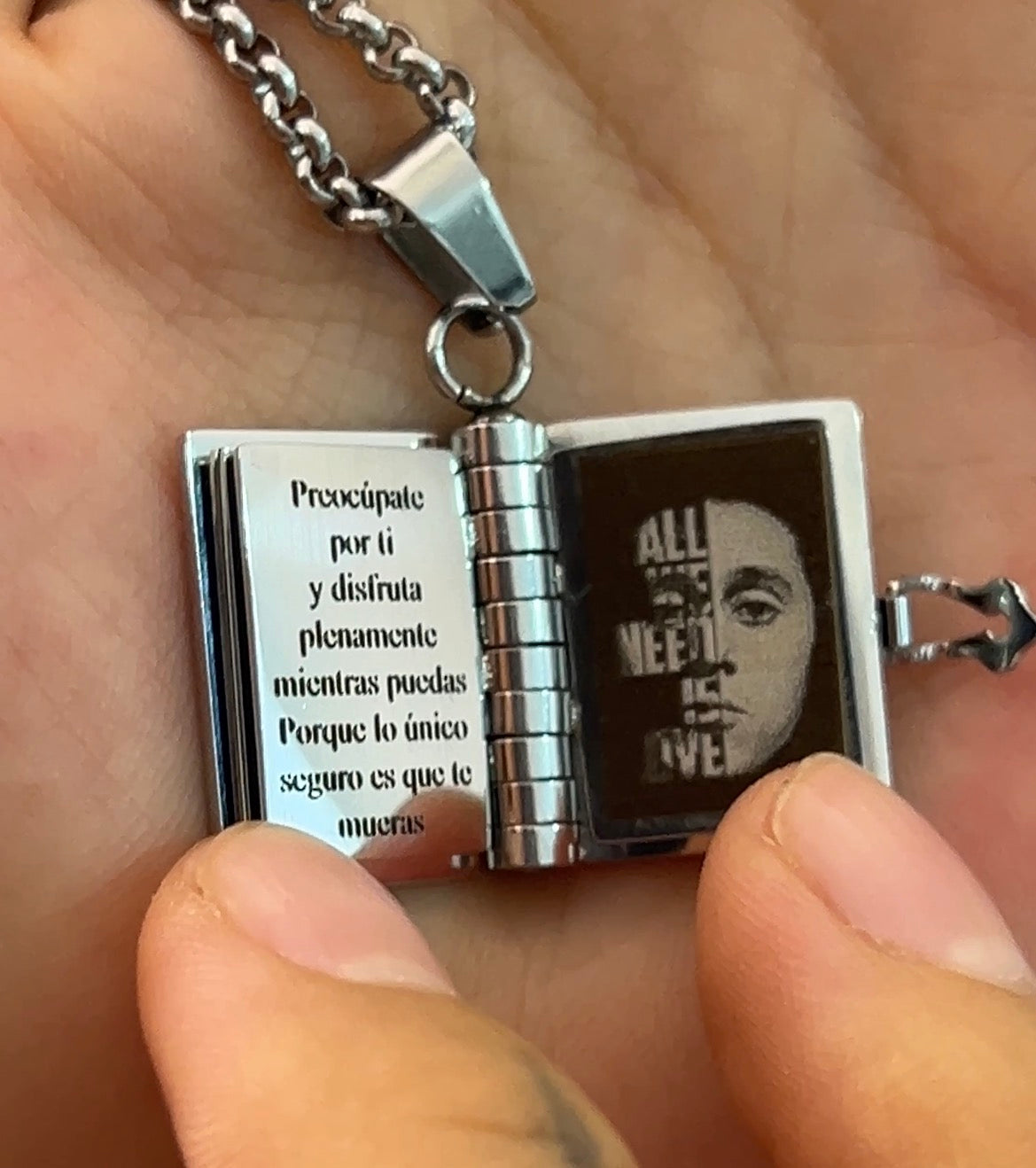 COLLAR LIBRO CANSEBERO